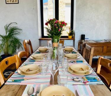Vincelles House | Villa Kundalini - Guest House