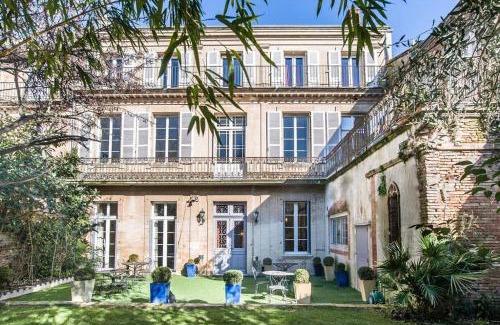 Grenade Hotel | Villa Léopoldine