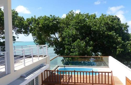Mahebourg Apartment | Villa la Perléatim, piscine privée, vue sur le lagon