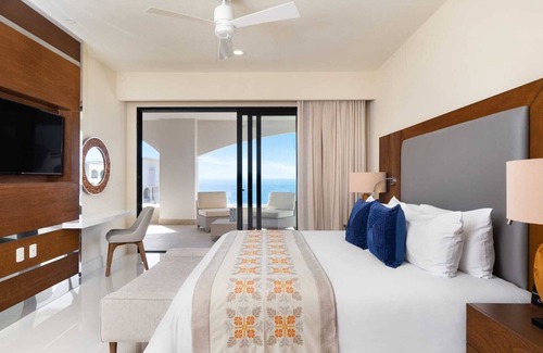 Santa Rosa Resort | Villa La Valencia-3 Resort locations available