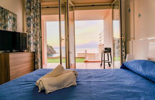 Costa Saracena-Castelluccio Villa | VILLA LA VISTA - BAIA DEL GAMBERO