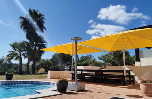Olhao Villa | "Villa Laguna - Charmy Villa" with Private Pool, Private Terraces & Wi-Fi