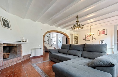 Riudoms Villa | Villa 'Le Mirage' with Private Pool, Private Terrace and Wi-Fi