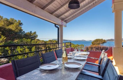 Le Pradet Villa | Villa Le Provençal by Interhome