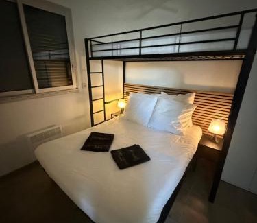 La Faviere Apartment | Villa LEOVI Superbe logement 3 pieces - 7 personnes, à 100m plage la Faviere
