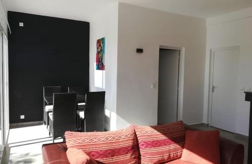 Antsiranana Villa | Villa Les Flamboyants