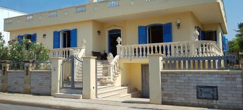 Racale Villa | Villa Libertà - Casa Vacanza fronte mare