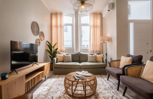 Ponta Delgada House | Villa Lillian