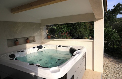 Laurac-en-Vivarais House | Villa Linna Piscine & Spa 10-12p