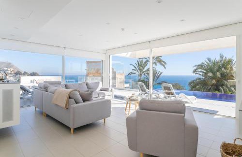 Coveta Fuma Villa | Villa Lizo