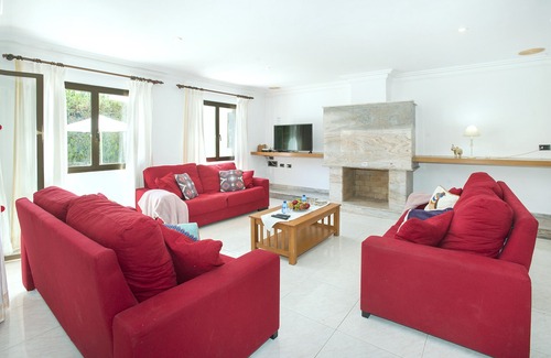 Puerto de Pollensa Villa | VILLA LLENAIRE GRAN – 3 MIN WALK TO THE BEACH