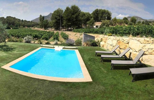 Roquevaire House | Villa located in the heart of Provence with private pool on 3 hectares.