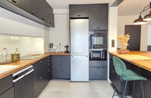 Le Pouliguen Villa | Villa Longaël, 5 bedrooms, 2-minute walk from the beach.