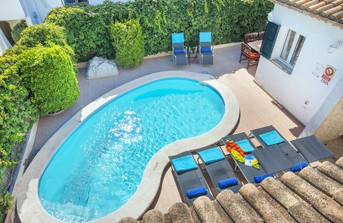 Urbanitzacio Gotmar Villa | VILLA LUCETA - 15 MIN WALK TO THE BEACH