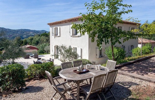 Pegomas Villa | Villa Lunaire