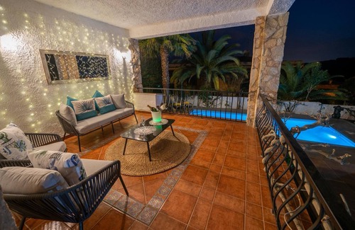 Condado del Jaruco House | VILLA LUX GALLERY, GREAT EXPERIENCE, PRIVATE POOL AND CLOSE TO THE SEA, 13 PEOPLE