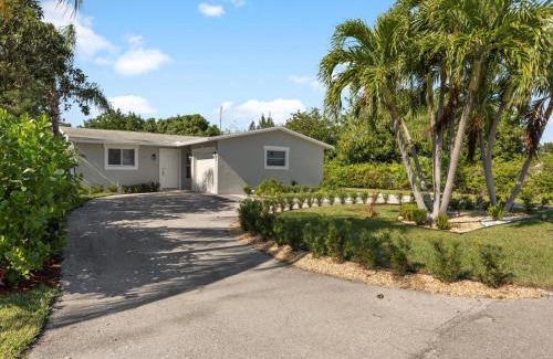 Boca Raton House | Villa Luxe 4BD 3BR Spacious Villa Heated Pool