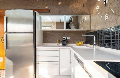 Reus House | Villa Luxury Rock Tirri by Interhome