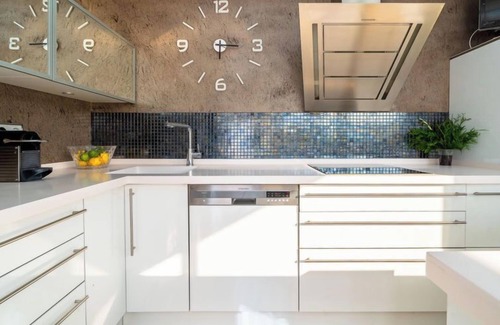 Reus House | Villa Luxury Rock Tirri by Interhome