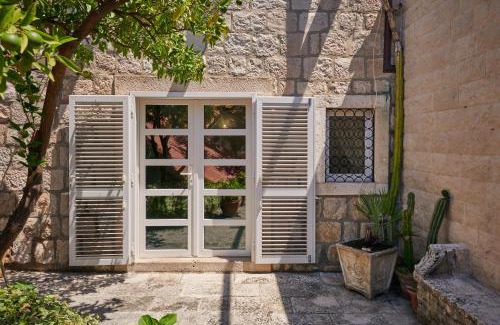 Cavtat Old Town House | Villa Magnolia