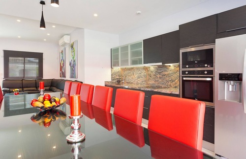 Les Meravelles Villa | Villa Maravilla - with private swimming pool