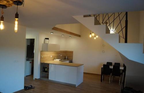 Canton 10 Villa | Villa Marija