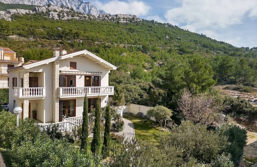 Promajna Villa | Villa Markota!200m from the SEA!