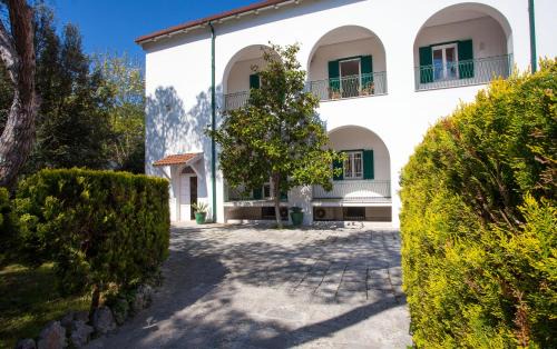 Lama Bed & Breakfast | Villa Marta