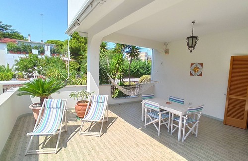 Trani Villa | Villa Mary, style and relaxation a stone's throw from the sea