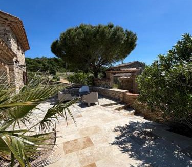 Larnas Villa | Villa Masada location saisonnière Ardèche-Provençale