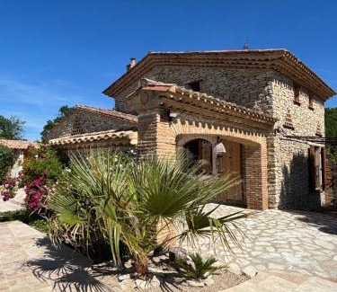 Larnas Villa | Villa Masada location saisonnière Ardèche-Provençale
