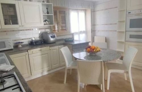 Caltanissetta Apartment | VILLA Matrascia for 4 Guests
