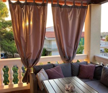 Grebastica Apartment | Villa Maximilian