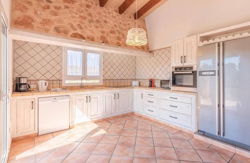 Portopetro Villa | Villa Maya 10-minutes from Cala Mondragó with Pool & Wi-Fi
