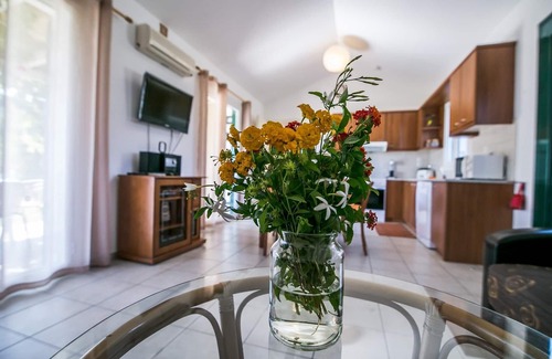 Kateleios Villa | Villa Melissa Large Private Pool Walk to Beach Sea Views A C Wifi Car Not Required - 1926