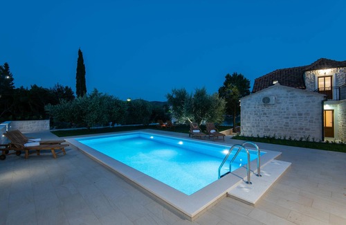 Loviste House | Villa Mirce (71634-K1) - Loviste