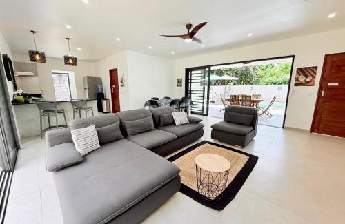 Pirae Villa | Villa Moea private pool confort & serenity in Pirae - AC- Wifi - 3 bdr