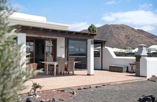 Montana Roja Villa | Villa Montaña Roja