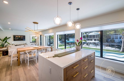Indian Waterways House | Villa Morada ~ Relaxed Luxury 4 Bedroom Islamorada Home with Pool & Dockage