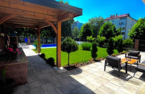 Ljubljana Apartment | Villa Moste Apartments - Modern comfort with Pool, EV station & free parking in Ljubljana