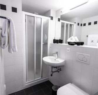 Muralto Bed & Breakfast | VILLA MURALTO Boutique Hotel Rooms and Garden