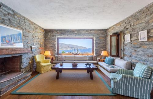 Koundouros Villa | Villa Myrto, breathtaking Aegean view, 5' from Koundouros beach