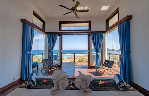 Selong Belanak House | Villa Nambung