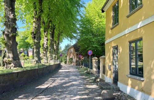Petersdorf Villa | Villa Nikolaj - Historisches Pastorat