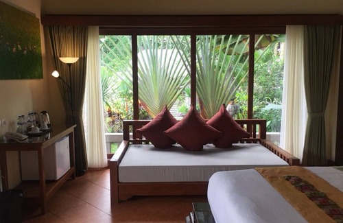 Penestanan Hotel | Villa Nirvana