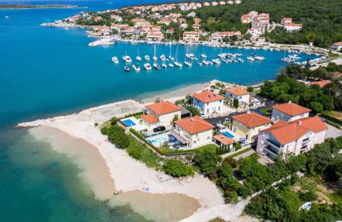 Klimno Villa | Villa Oasis