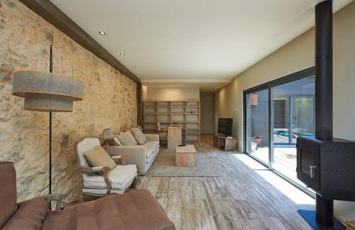 Cascais Villa | Villa Oasis - w pool near Cascais centre