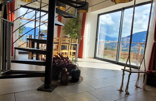 Rousset Villa | Villa overlooking nature, large panoramic terrace with lake and mountain views