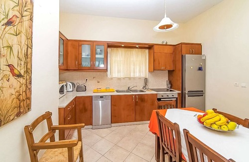 Vamvakopoulo Villa | Villa Panagiotis✔️Private pool ✔️Close to the famous beach of Agioi Apostoloi !