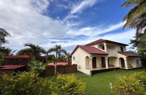 Sainte-Rose Villa | Villa PANAM' chez R'Marine439 locations saisonnières